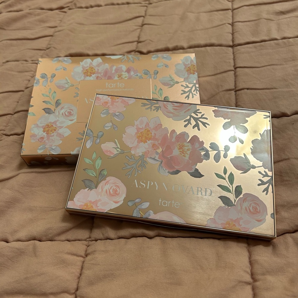 NEW Tarte Aspen Ovard Palette